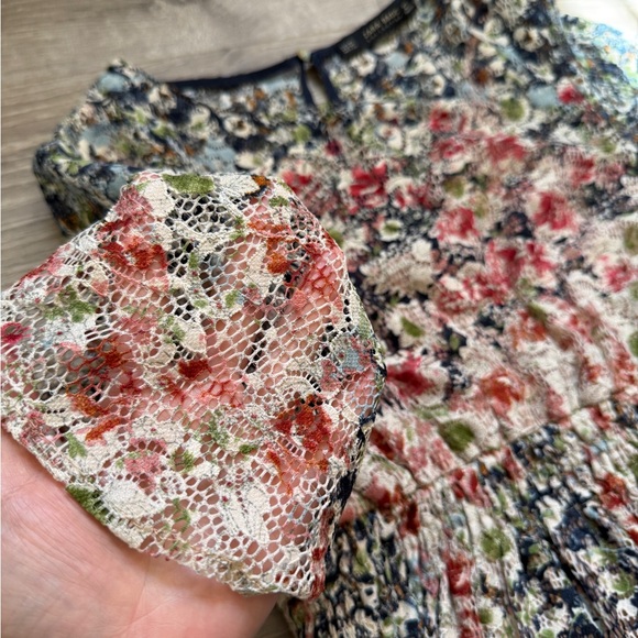 ZARA Woman’s Floral Dress-Size XS - Picture 6 of 8